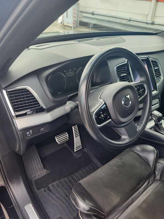 volvo xc90 R-DESIGN