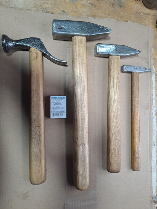 Молотки радянськи. Сапожний.Слесарний.Каменьщика