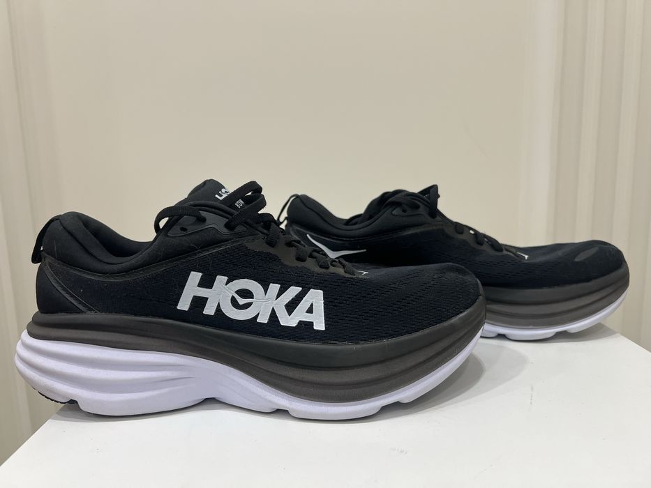 Кросівки Hoka Bondi 8
