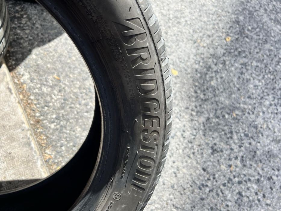 205/55/17 Bridgestone 2 pneus