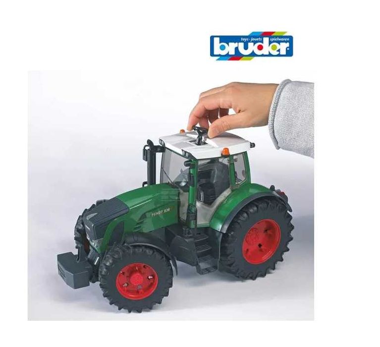 BRUDER - Ciągnik Fendt 936 Vario U03040 Zabawka Nowy