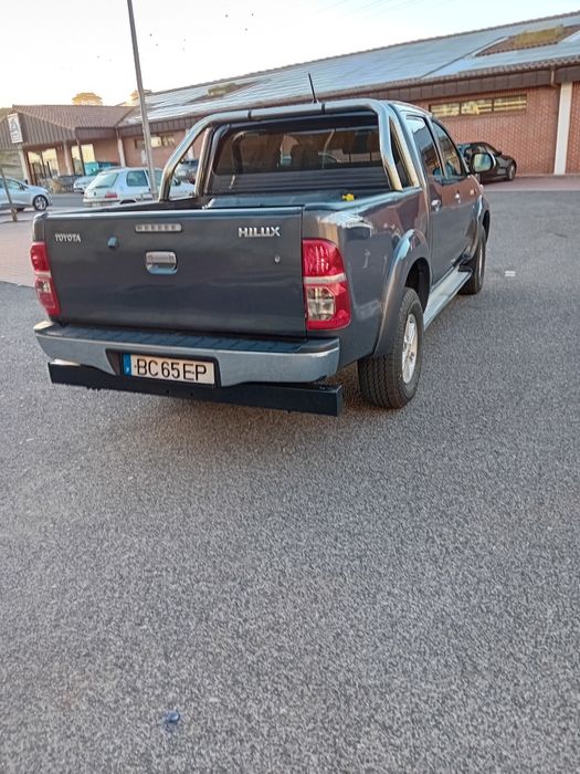 Toyota Hilux 2.5