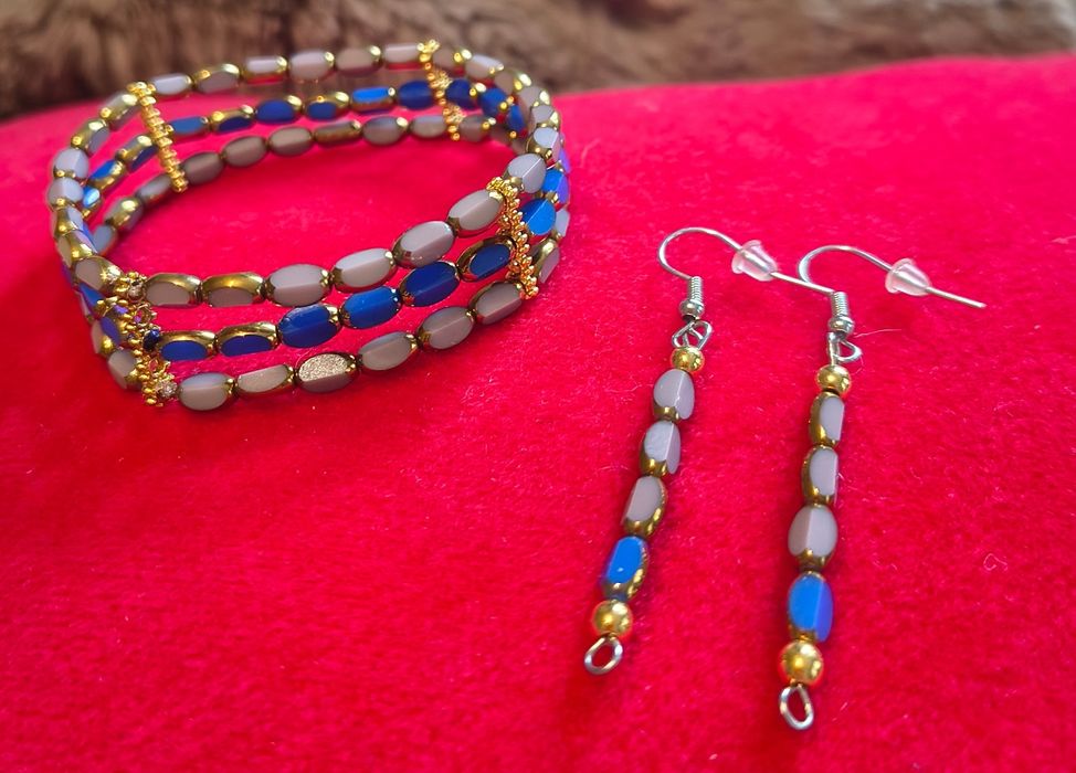 Nowy komplet biżuterii