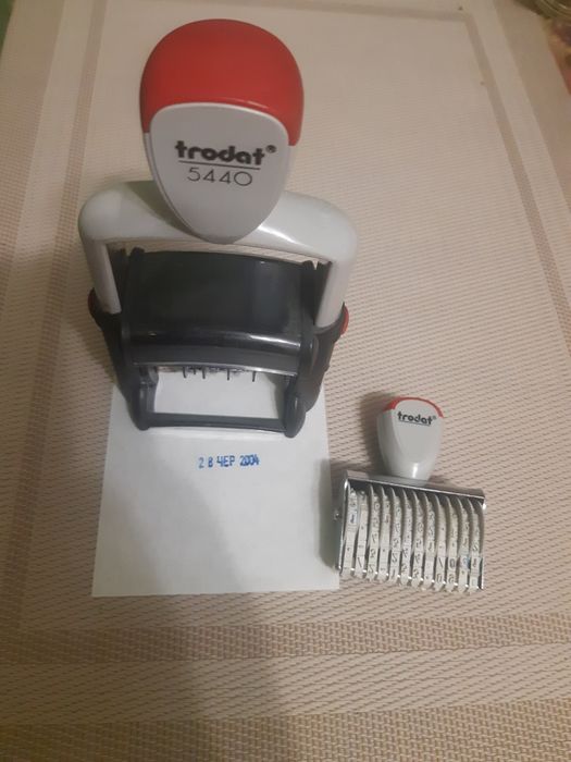 Датер, валидатор trodat 5440 в отличном рабочем состоянии.