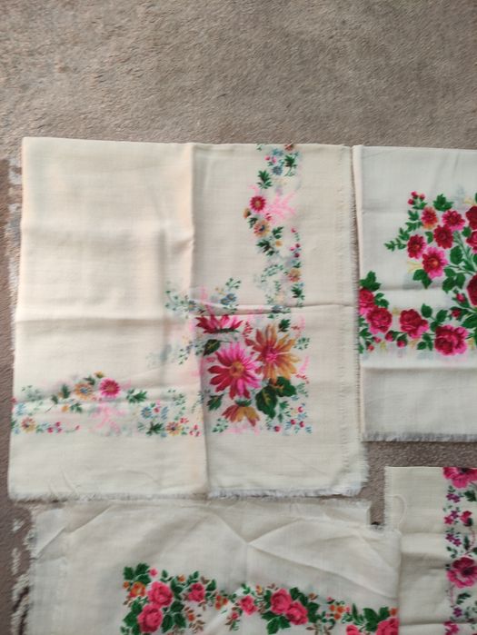 Шерстяні хустки (платки) 73*73