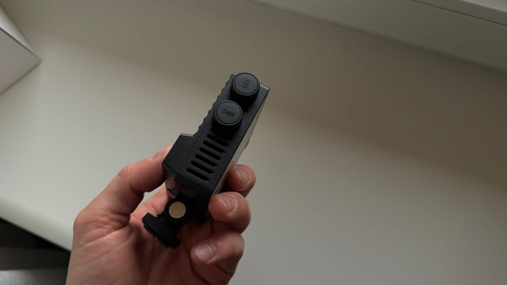 Відеосвітло Ulanzi LE20 20W Pocket RGB