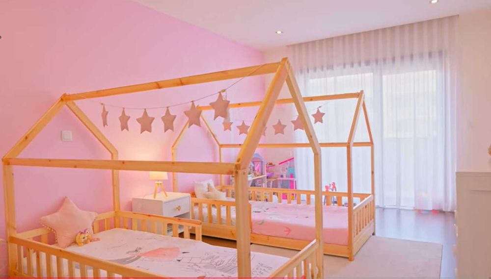 Cama MONTESSORI natural com colchão incluido