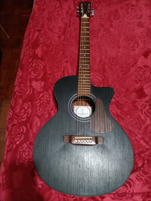 Guitarra Electroacústica António Pinto Carvalho + Saco Fender