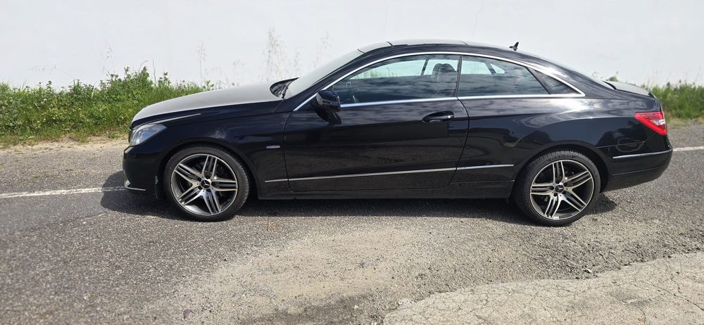 Mercedes benz  E250