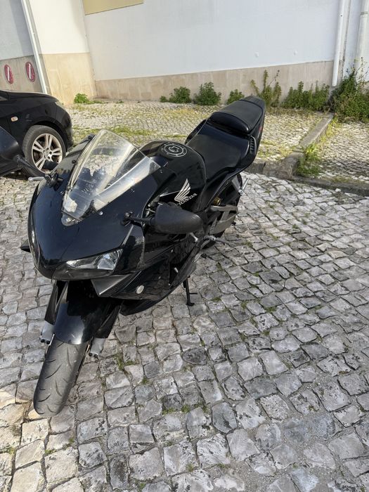 Cbr 600rr.