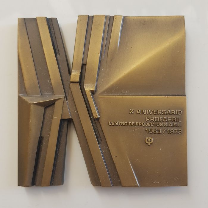 Medalhões bronze vários