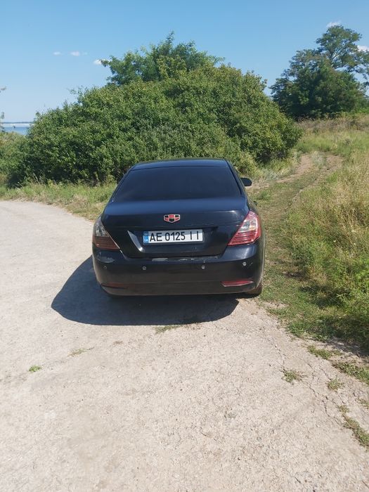 Geely Emgrand 7 (EC7)  Джили Эмгранд