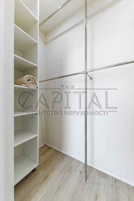 Продаж квартири 45 м 2 ЖК Варшавський 3  податки сплачуються окремо