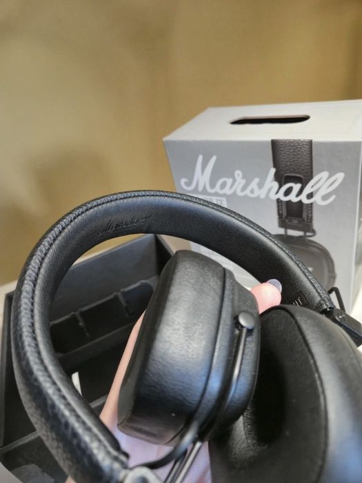 Headphones Marshall Major IV