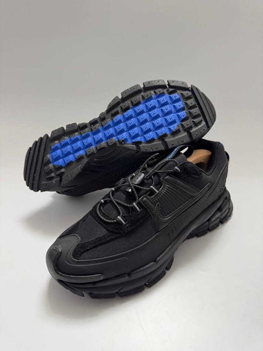 Кроссовки Nike Zoom Vomero Roam Black оригінал FV2295-002