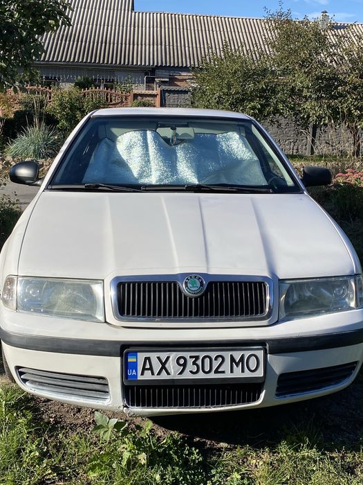 Продам Skoda Octavia Tour 1,6 2009