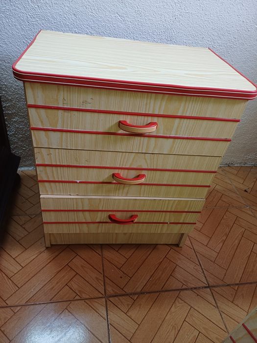 Mobiliário   adulto e criança