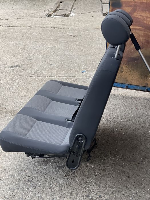 Крісла vw t6 Сaravelle