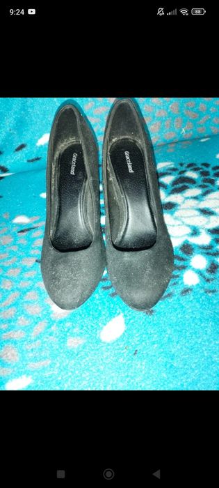 Buty na słupku 38