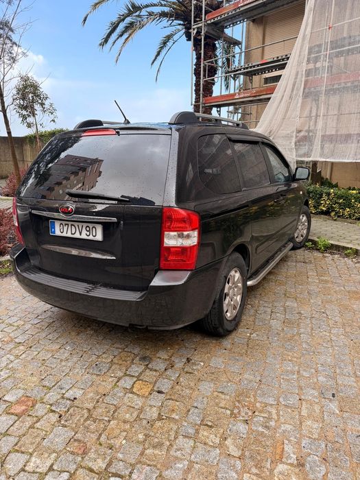 Vendo ou troco Kia Carnival por cabrio