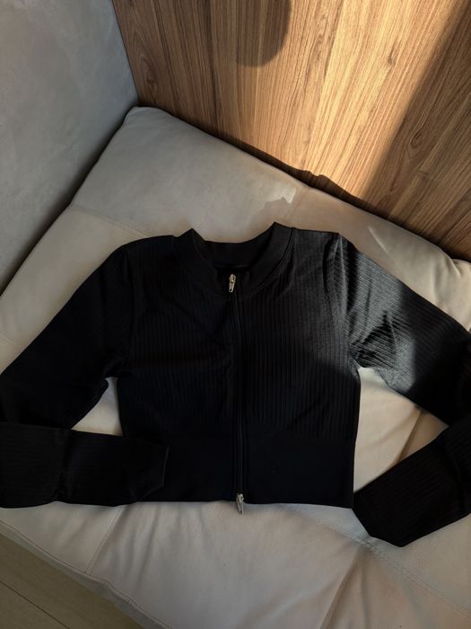 Дуже якісний та стильний рашгард Hey Becca