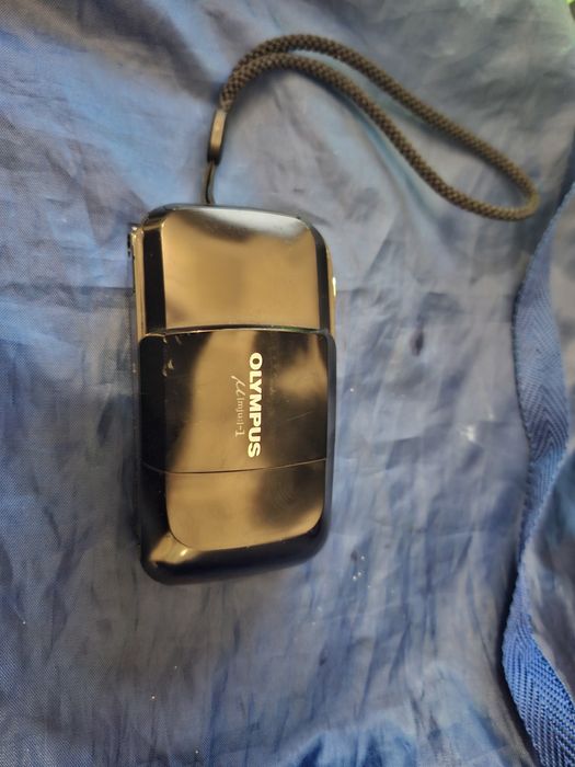 Câmara compacta analógica Olympus mju-I