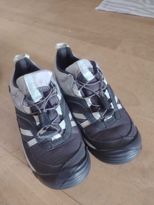 Buty trekingi rozm. 35
