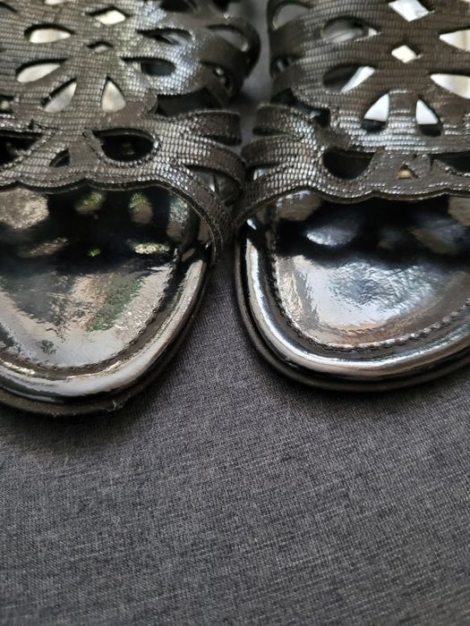 Sandały ażurowe 37 skóra na płaskim obcasie Zodiaco