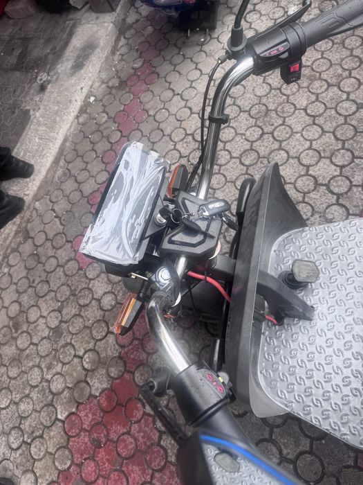 Електротрицикл DOZER Model 6