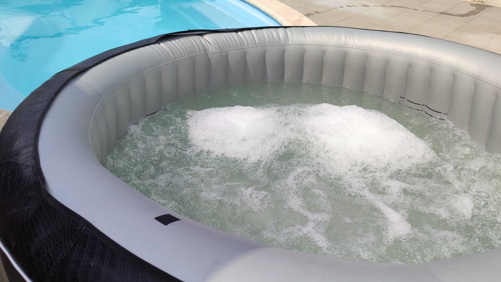 Jacuzzi insuflável NetSpa Poolstar