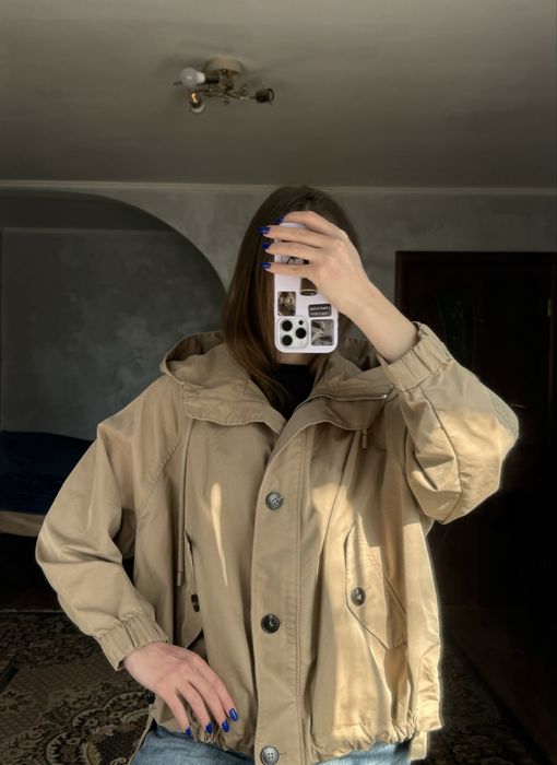 Вкорочений тренч Zara
