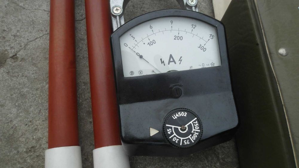 Клещи электроизмерительные Ц4502