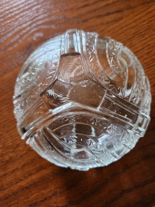 Miseczka z pokrywką