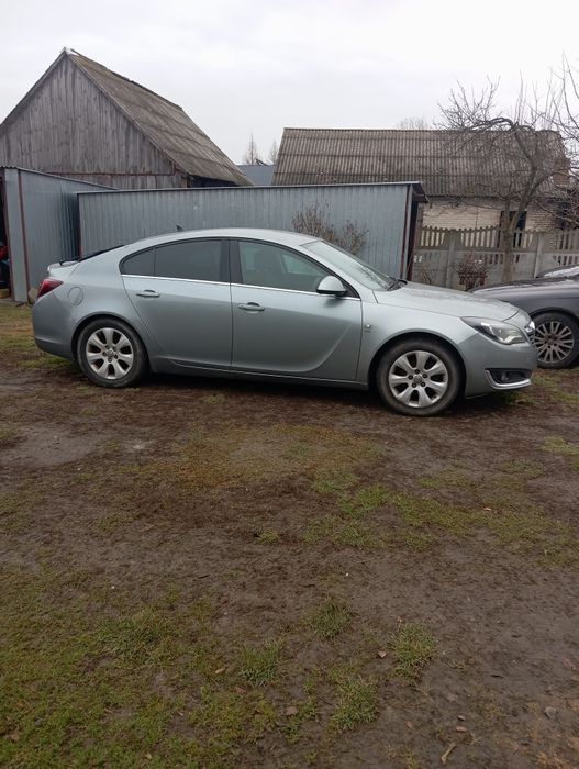 Półka bagażnika Opel Insignia A