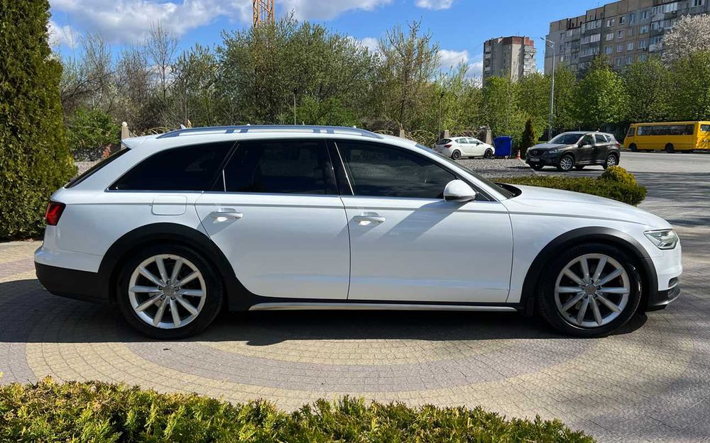 Audi A6 Allroad 2016