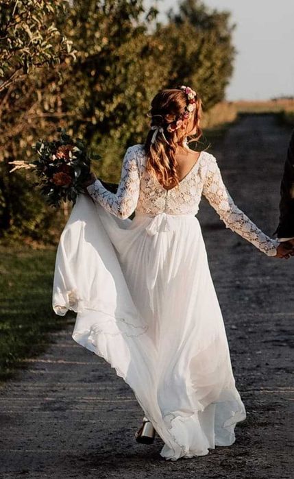 suknia ślubna w literę A / muślinowa / boho