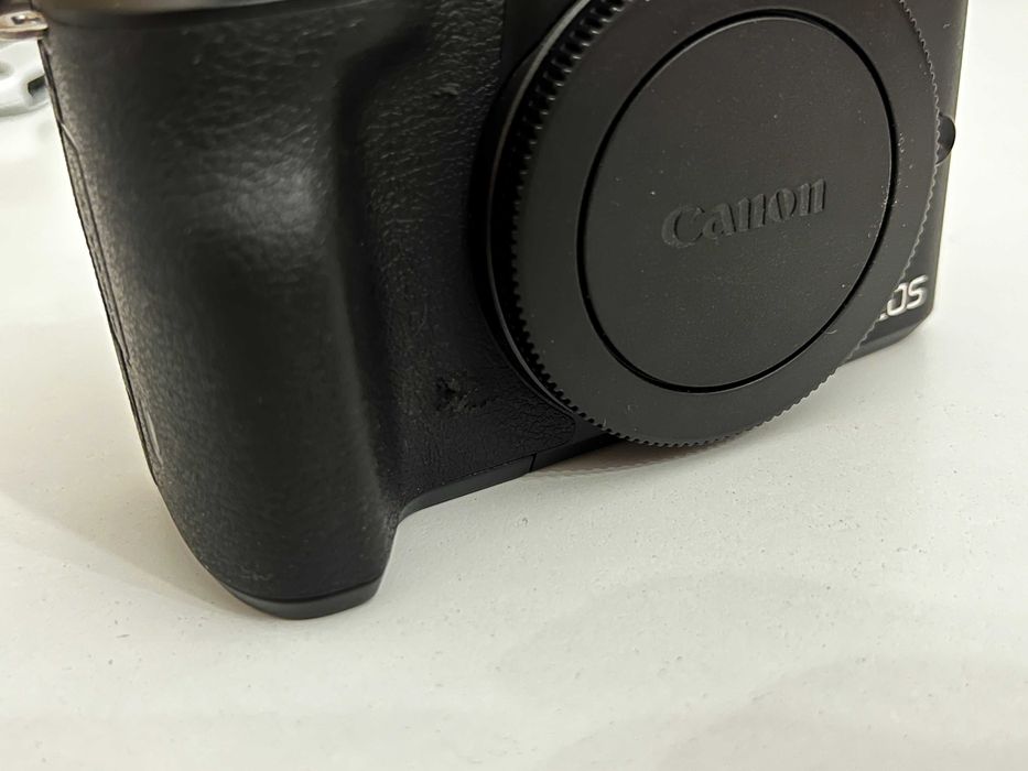 Aparat Canon EOS M50 body