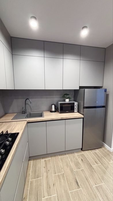 Подобова оренда в центрі. вул. Київська, 59