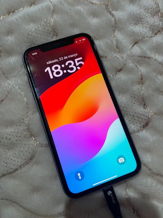 iphone 11 128GB.