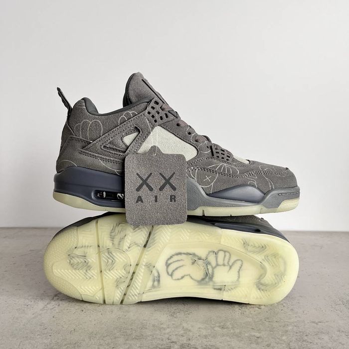 Кросівки Nike Air Jordan 4 KAWS (42р.)