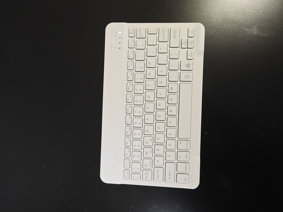 Mini RGB Wireless Bluetooth Keyboard64750890881922122