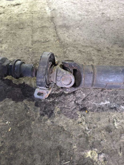 Карданний вал Mercedes W124 E300D 3.0D АКПП 1985-1995