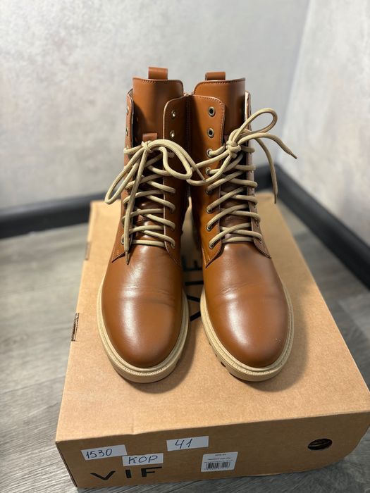 Жіночі демісезонні ботинки, ботильйони