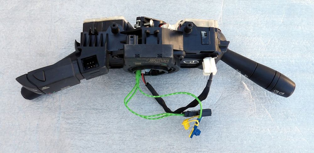 renault trafic iii lift przełącznik zespolony taśma 479452659r
