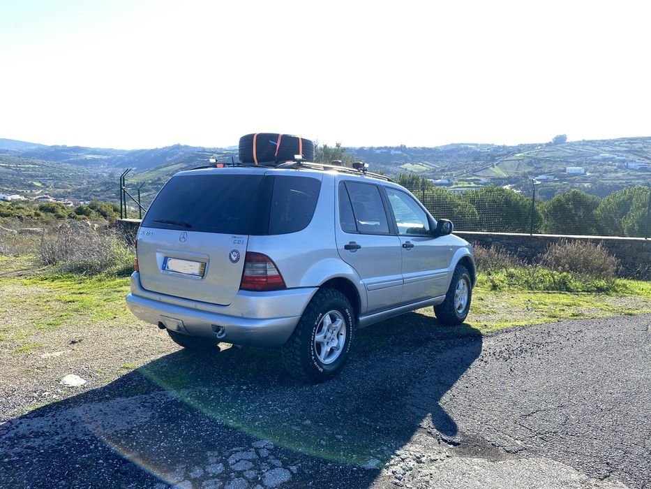 Mercedes ML 270 CDi. 7 lugares automático
