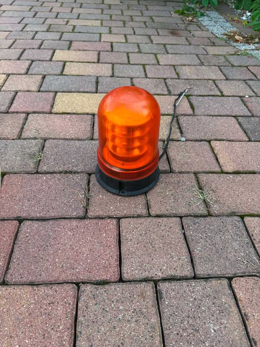 Lampa ostrzegawcza / kogut na dach busa pomarańczowa