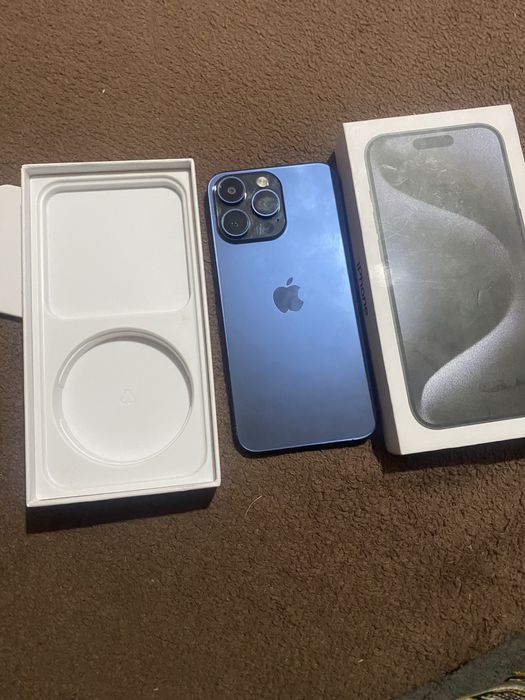 Продам айфон 15 на 512 гіга