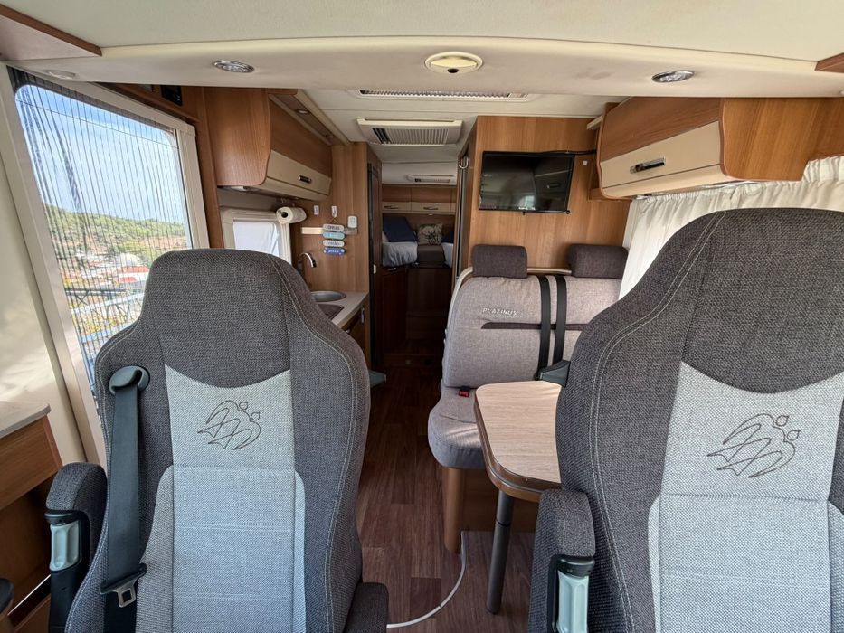 Autocaravana -KNAUS VAN I -650MEG - Platinum Selection - Edição Limitada