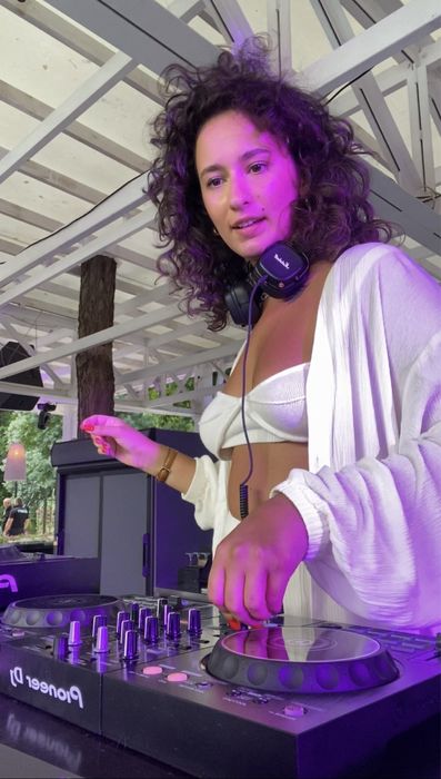 Діджей | DJ на корпоратив весілля, день народження, випускний