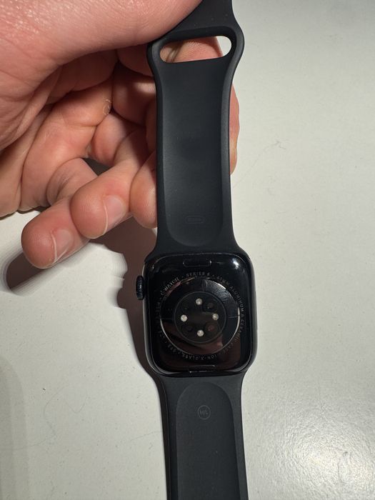 Apple Watch Series 8 41mm GPS + Cellular